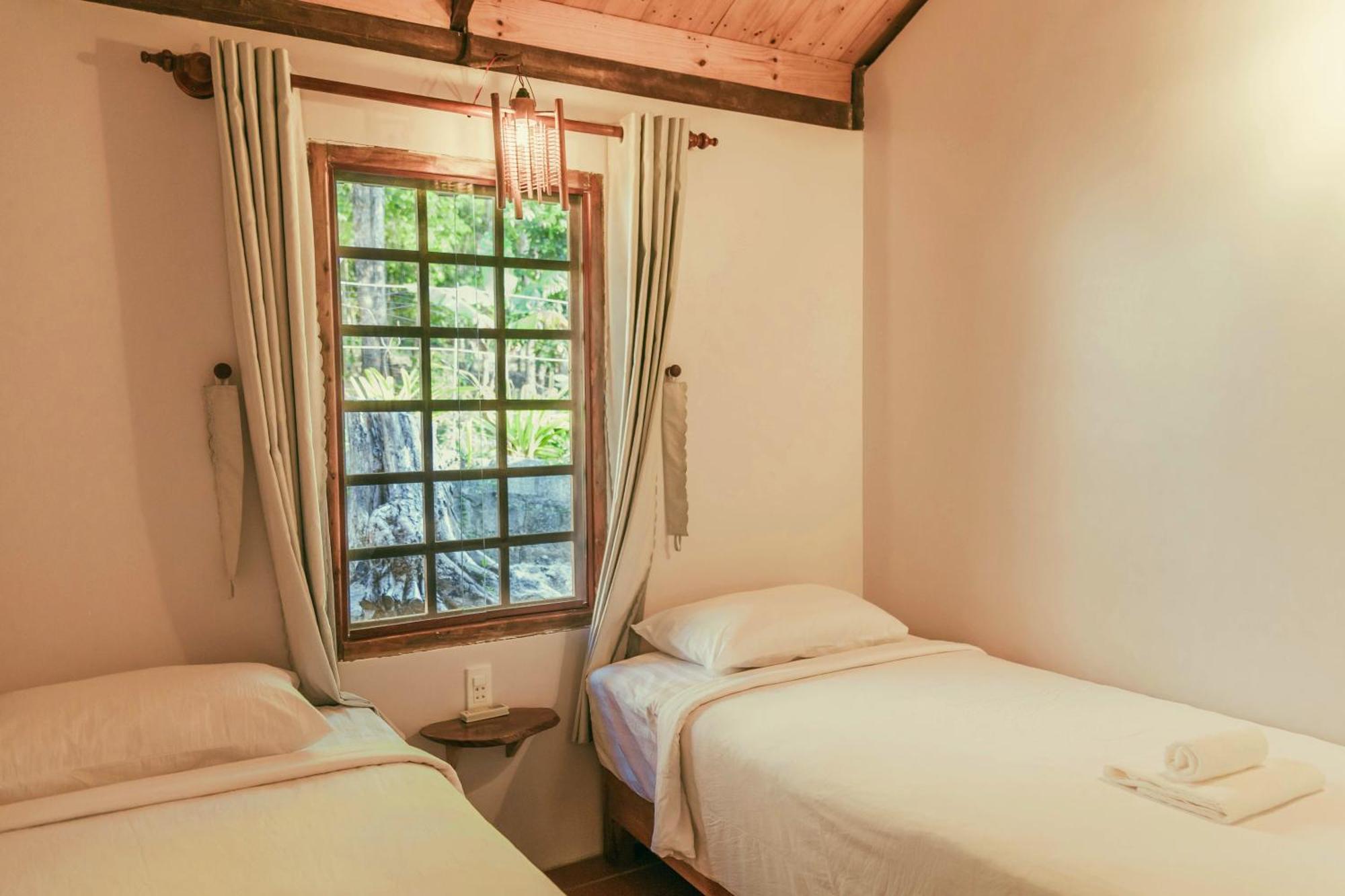 Phu Quoc Valley Sen Bungalow الغرفة الصورة